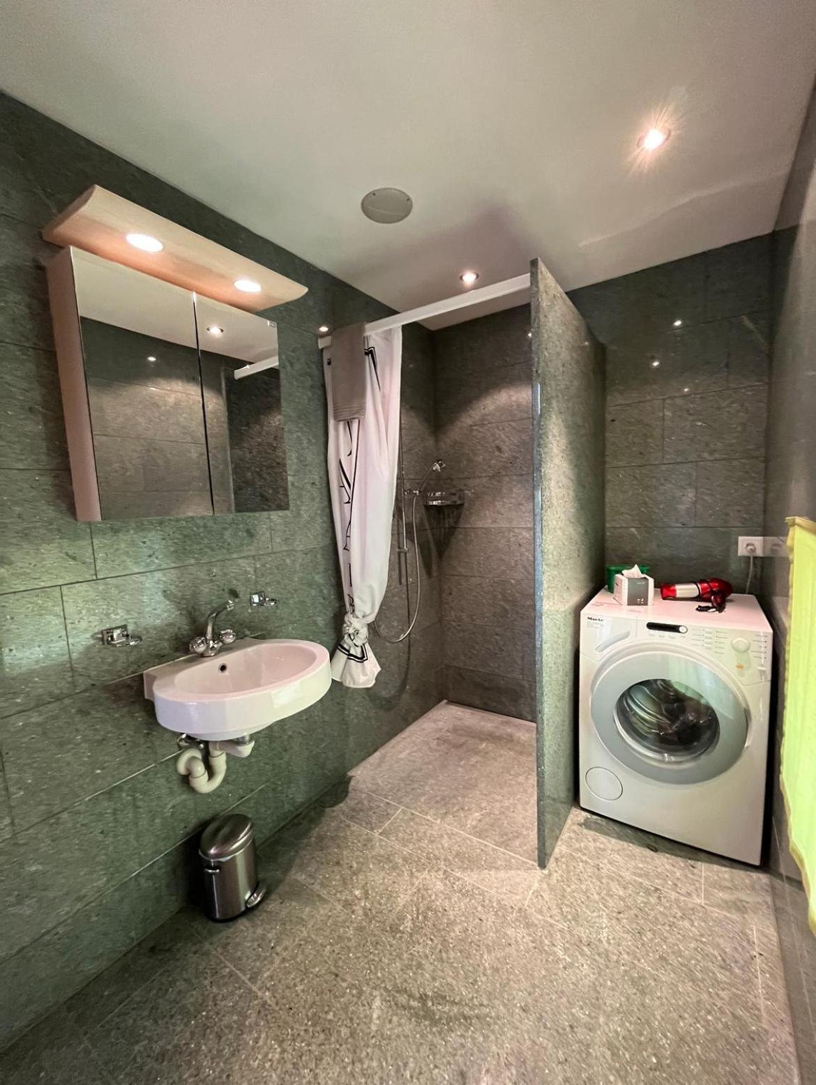 Conny'S B&B Niederweningen Zewnętrze zdjęcie