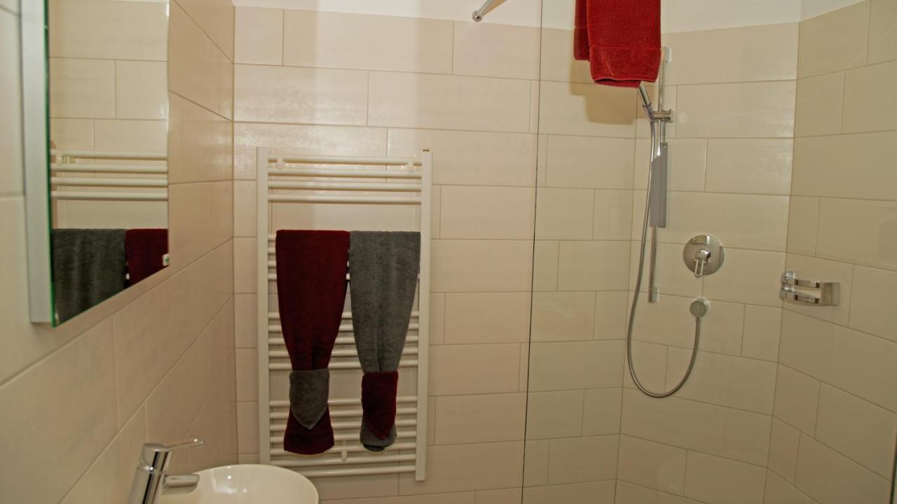 Conny'S B&B Niederweningen Zewnętrze zdjęcie